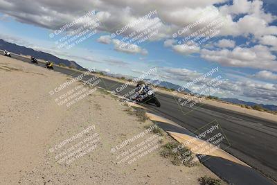 media/Nov-16-2025-Race Pace (Sun) [[8c5fa54630]]/Verified Riders/6-Turn 10 Inside (1145am)/